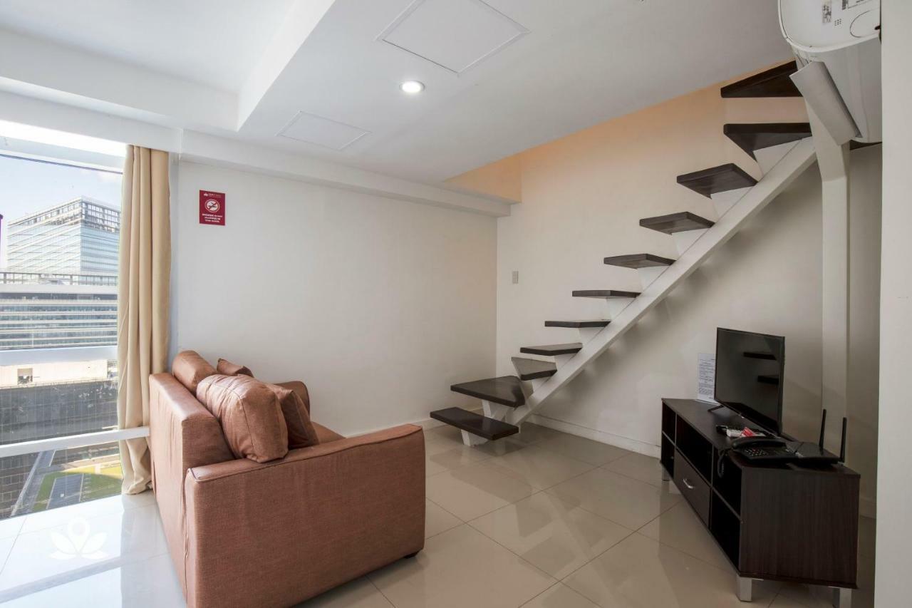 Zen Home Fort Victoria Bgc Тагиг Экстерьер фото