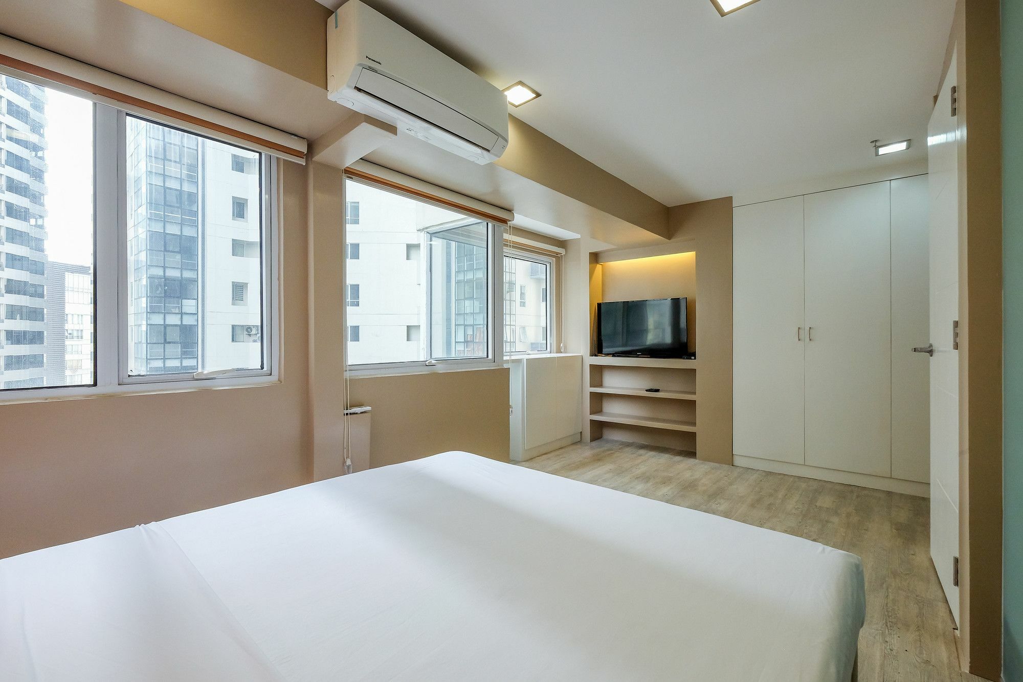 Zen Home Fort Victoria Bgc Тагиг Экстерьер фото